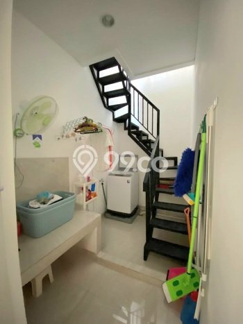 Ready to Use! Luxury House LT 160m2 Desain Elegan di BSD Ready to Use! Luxury House LT 160m2 Desain Elegan di BSD