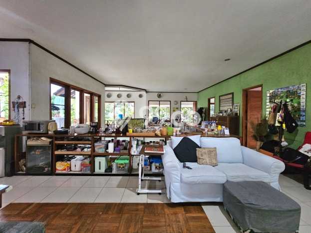 Jual Rumah Mewah Megah Dengan View Eksklusif di BSD City, Tangerang Jual Rumah Mewah Megah Dengan View Eksklusif di BSD City, Tangerang