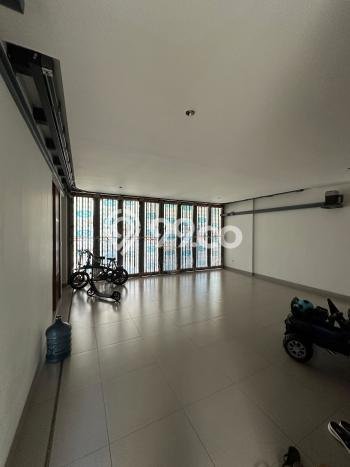 Best Deal Hunian Mewah Ideal dan Luas di BSD, Tangerang Selatan Best Deal Hunian Mewah Ideal dan Luas di BSD, Tangerang Selatan