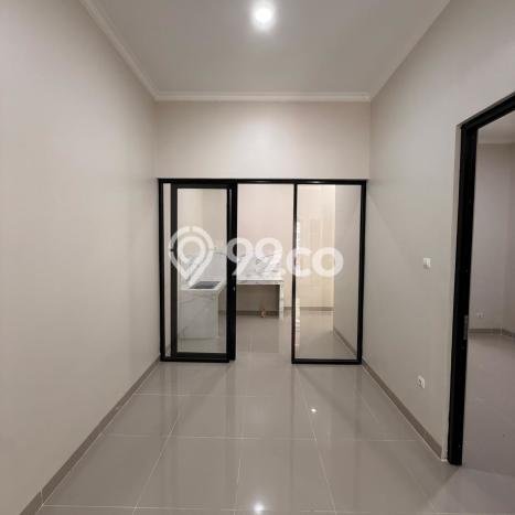 Dijual Rumah Strategis Bagus Punya 4 KT di BSD Tangerang Selatan SHM Dijual Rumah Strategis Bagus Punya 4 KT di BSD Tangerang Selatan SHM
