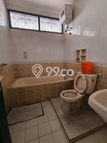 Rumah Modern 2 KT di Modernland Tangerang Semi Furnished Rumah Modern 2 KT di Modernland Tangerang Semi Furnished