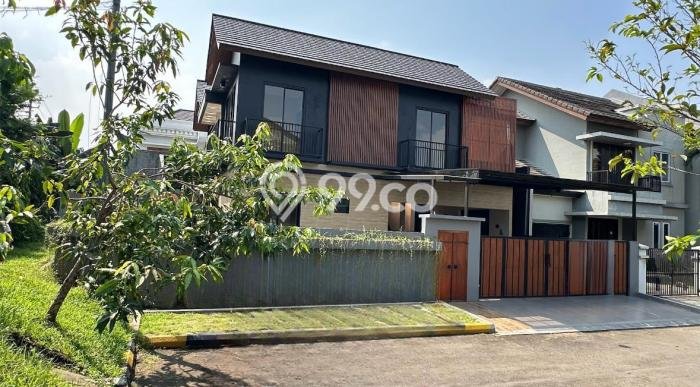 Rumah Luxury Modern Tanpa Renovasi di BSD Tangerang Rumah Luxury Modern Tanpa Renovasi di BSD Tangerang