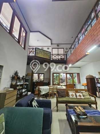 Jual Rumah Mewah Megah Dengan View Eksklusif di BSD City, Tangerang Jual Rumah Mewah Megah Dengan View Eksklusif di BSD City, Tangerang