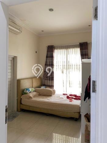 Rumah Elit Modern Tanpa Renovasi di Gading Serpong Tangerang Rumah Elit Modern Tanpa Renovasi di Gading Serpong Tangerang