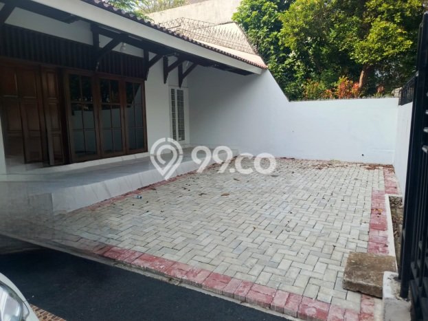 Rumah Kontrakan Jakarta Barat LT 360m2 LB 350m2 Kawasan Puri Indah Rumah Kontrakan Jakarta Barat LT 360m2 LB 350m2 Kawasan Puri Indah