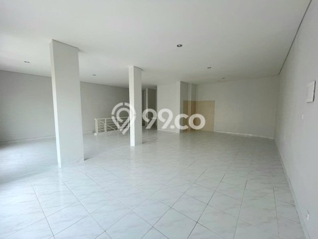 Unit Ruko Dijual di Tangerang LT 81m2 & LB 162m2 Unit Ruko Dijual di Tangerang LT 81m2 & LB 162m2