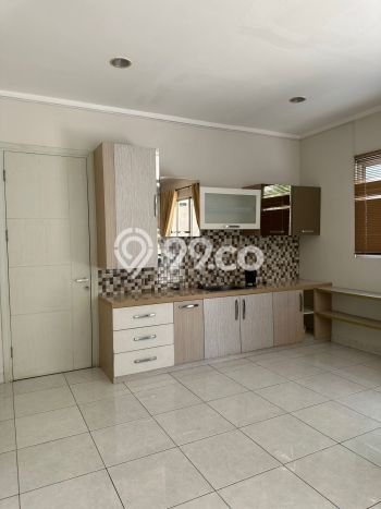 For Sale! Premium House LT 210m2 Desain Elegan di BSD For Sale! Premium House LT 210m2 Desain Elegan di BSD