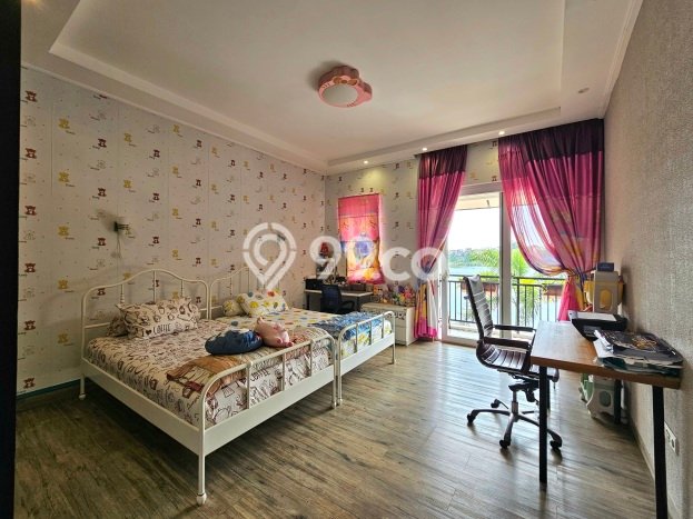 Jual Rumah Luas Megah Dengan View Cantik di Gading Serpong, Tangerang Jual Rumah Luas Megah Dengan View Cantik di Gading Serpong, Tangerang