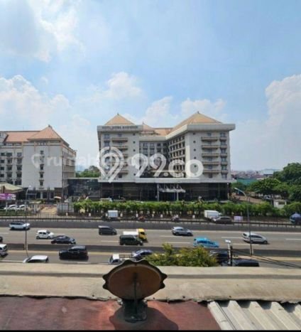 Ruko Dijual di Prime Area Jakarta Barat Luas 940m2 Ruko Dijual di Prime Area Jakarta Barat Luas 940m2