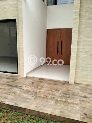 Rumah Luxury Modern Tanpa Renovasi di BSD Tangerang Rumah Luxury Modern Tanpa Renovasi di BSD Tangerang