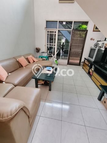 Rumah Modern 2 KT di Modernland Tangerang Semi Furnished Rumah Modern 2 KT di Modernland Tangerang Semi Furnished