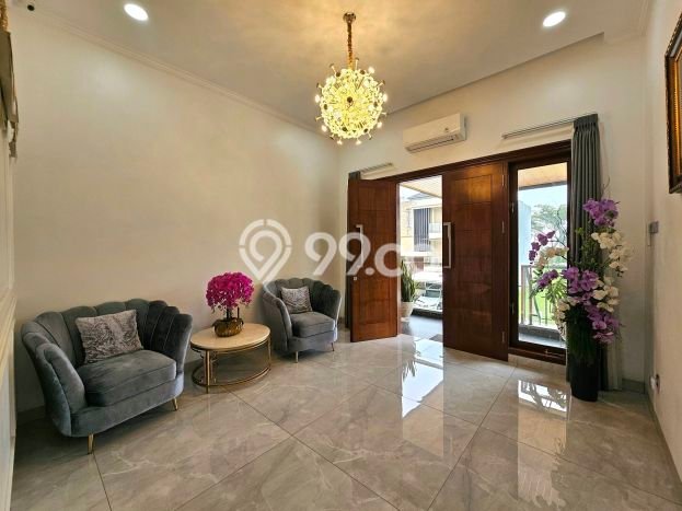 Rumah Kawasan Gading Serpong, LT 250m2m², LB 600m2m² Rumah Kawasan Gading Serpong, LT 250m2m², LB 600m2m²
