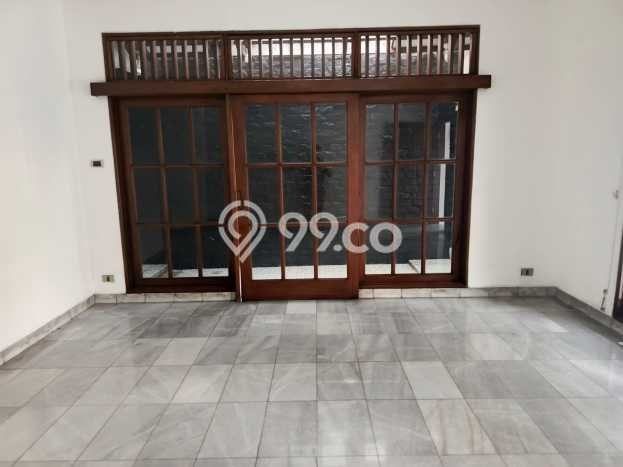 Rumah Kontrakan Jakarta Barat LT 360m2 LB 350m2 Kawasan Puri Indah Rumah Kontrakan Jakarta Barat LT 360m2 LB 350m2 Kawasan Puri Indah