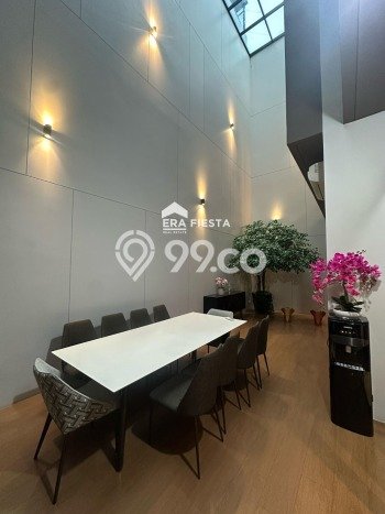 Ready to Use! Premium House LT 180m2 Desain Elegan di BSD City Ready to Use! Premium House LT 180m2 Desain Elegan di BSD City