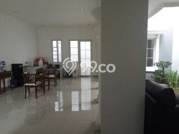 Rumah Elit LB 148m2 Siap Pakai Desain Elegan di Gading Serpong, Tangerang Rumah Elit LB 148m2 Siap Pakai Desain Elegan di Gading Serpong, Tangerang