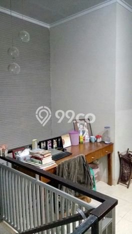 Rumah Modern 3 KT di Sariwangi Bandung Semi Furnished Rumah Modern 3 KT di Sariwangi Bandung Semi Furnished