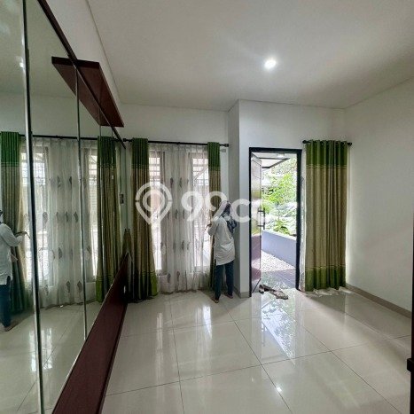 PROMO SPESIAL! Rumah Untuk Investasi area Ciputat, LT 98m² Bangunan 113m² PROMO SPESIAL! Rumah Untuk Investasi area Ciputat, LT 98m² Bangunan 113m²