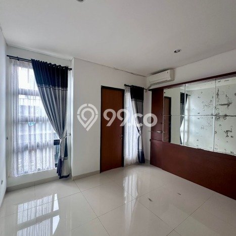 PROMO SPESIAL! Rumah Untuk Investasi area Ciputat, LT 98m² Bangunan 113m² PROMO SPESIAL! Rumah Untuk Investasi area Ciputat, LT 98m² Bangunan 113m²