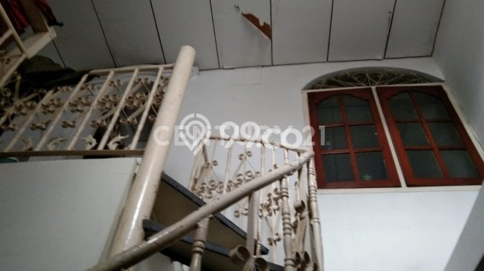 For Sale! Premium House LT 165m2 Desain Elegan di Pondok Indah For Sale! Premium House LT 165m2 Desain Elegan di Pondok Indah