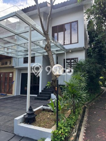 Rumah Disewakan Jakarta Selatan LT 130m2 LB 200m2 Area Cipete Rumah Disewakan Jakarta Selatan LT 130m2 LB 200m2 Area Cipete
