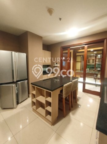 Disewakan Apartemen Modern 3 KT 303m2 di Kebayoran Baru Jakarta Selatan Disewakan Apartemen Modern 3 KT 303m2 di Kebayoran Baru Jakarta Selatan