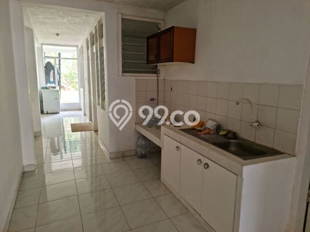 Disewakan! Rumah 4 Kamar Tidur &
3 Kamar Mandi di Kemang, Jakarta Selatan Disewakan! Rumah 4 Kamar Tidur &
3 Kamar Mandi di Kemang, Jakarta Selatan