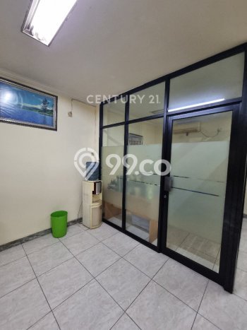 Dijual! Ruko di Pondok Indah Jakarta Selatan LT 108m2 / LB 210m2 Kawasan Bisnis Dijual! Ruko di Pondok Indah Jakarta Selatan LT 108m2 / LB 210m2 Kawasan Bisnis