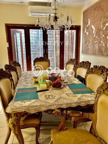 For Sale! Premium House LT 160m2 Desain Elegan di Pondok Indah For Sale! Premium House LT 160m2 Desain Elegan di Pondok Indah