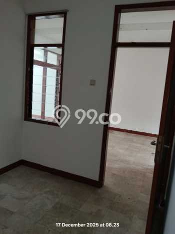 Rumah Bagus Siap Pakai Di Bojongloa Kidul Luas 100m2 Lokasi Strategis Rumah Bagus Siap Pakai Di Bojongloa Kidul Luas 100m2 Lokasi Strategis