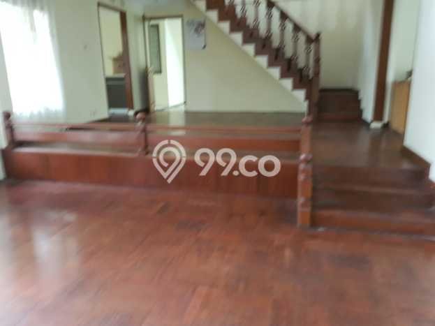 Sewa cepat rumah minimalis strategis 7 Kamar di Sukasari, Bandung Sewa cepat rumah minimalis strategis 7 Kamar di Sukasari, Bandung