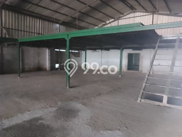 Gudang disewakan lokasi strategis Bojongsoang Bandung 1500m2 Gudang disewakan lokasi strategis Bojongsoang Bandung 1500m2