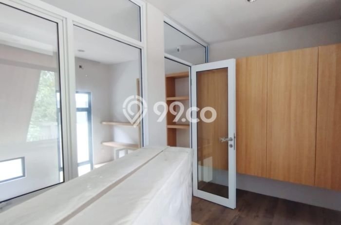Dijual Hunian Rumah Terawat 2 Kamar di BSD, Tangerang Dijual Hunian Rumah Terawat 2 Kamar di BSD, Tangerang