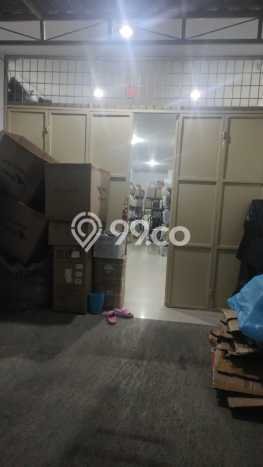 Unit Ruko Dijual di Jakarta Barat LT 78m2 & LB 240m2 Unit Ruko Dijual di Jakarta Barat LT 78m2 & LB 240m2