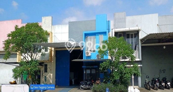 Gudang Bagus Dijual LB 300m2 Lokasi Strategis Tangerang Area Cocok untuk Berbisnis Gudang Bagus Dijual LB 300m2 Lokasi Strategis Tangerang Area Cocok untuk Berbisnis