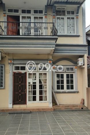 For Sale Hunian Rumah Terawat 13 KT di Lippo Karawaci, Tangerang For Sale Hunian Rumah Terawat 13 KT di Lippo Karawaci, Tangerang