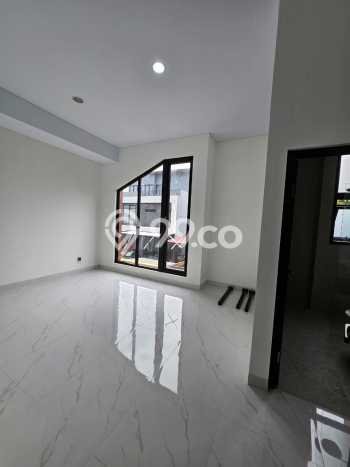 Ready to Use! Premium House LT 102m2 Desain Modern di Alam Sutera Ready to Use! Premium House LT 102m2 Desain Modern di Alam Sutera
