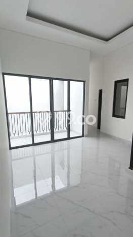 Dijual Rumah Premium dengan Fasilitas Sekitar Komplit di BSD, Tangerang Selatan Dijual Rumah Premium dengan Fasilitas Sekitar Komplit di BSD, Tangerang Selatan