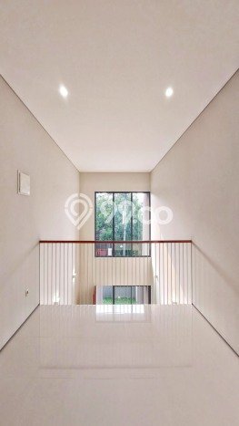 Jual Rumah 3 KT di Cinere, Depok - Luas Tanah 120m2m² Jual Rumah 3 KT di Cinere, Depok - Luas Tanah 120m2m²