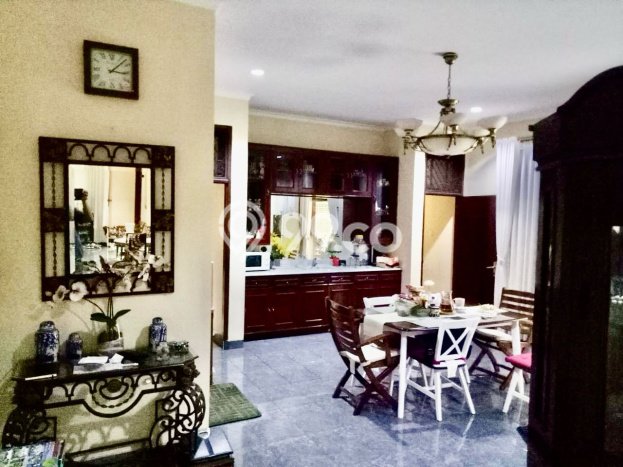 Dijual Rumah Mewah Exclusive di Kebayoran Baru, Jakarta Selatan Dijual Rumah Mewah Exclusive di Kebayoran Baru, Jakarta Selatan