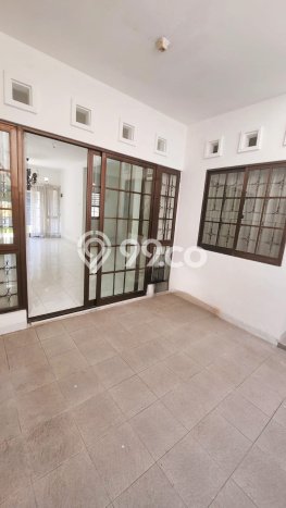 PROMO TERBATAS! Rumah Berkualitas area , Tangerang Selatan, LT 135m2m² Bangunan 150m2m² PROMO TERBATAS! Rumah Berkualitas area , Tangerang Selatan, LT 135m2m² Bangunan 150m2m²