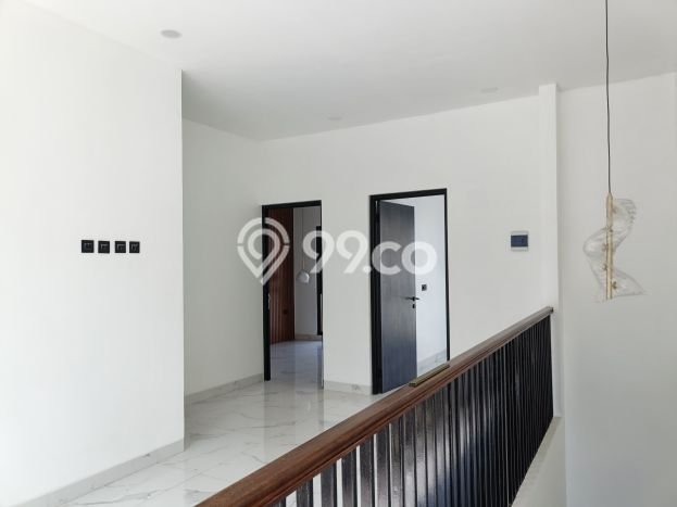 Rumah Modern Minimalis 4 Kamar Bisa Langsung Pindah di Pesanggrahan Rumah Modern Minimalis 4 Kamar Bisa Langsung Pindah di Pesanggrahan
