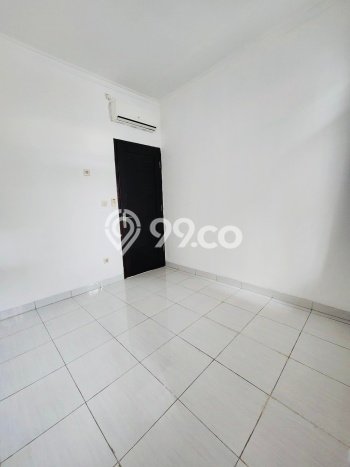 Rumah Berkelas LT 72m² / LB 55m² di Kawasan Asri Pondok Aren, Tangerang Selatan Rumah Berkelas LT 72m² / LB 55m² di Kawasan Asri Pondok Aren, Tangerang Selatan