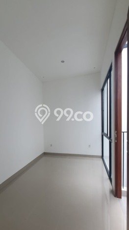 Rumah Baru Bagus Siap Huni Dekat Stasiun di Bintaro Rumah Baru Bagus Siap Huni Dekat Stasiun di Bintaro