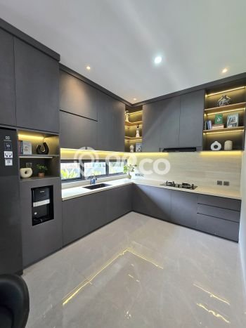 Ready to Use! Premium House LT 344m2 Desain Modern di BSD City Ready to Use! Premium House LT 344m2 Desain Modern di BSD City