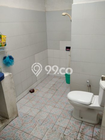 Rumah Bagus area Bintaro, Tangerang Selatan, LT 250m2m², LB 200m2m² Rumah Bagus area Bintaro, Tangerang Selatan, LT 250m2m², LB 200m2m²