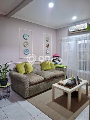 For Sale Hunian Rumah Terawat 2 KT di Sektor 9-Bintaro, Tangerang Selatan For Sale Hunian Rumah Terawat 2 KT di Sektor 9-Bintaro, Tangerang Selatan