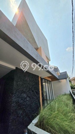 Rumah Elit Modern Tanpa Renovasi di Bintaro Jakarta Selatan Rumah Elit Modern Tanpa Renovasi di Bintaro Jakarta Selatan