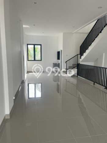 Ruko Bagus Dijual LB 200m2 Lokasi Strategis Tangerang Area Cocok untuk Bisnis Ruko Bagus Dijual LB 200m2 Lokasi Strategis Tangerang Area Cocok untuk Bisnis