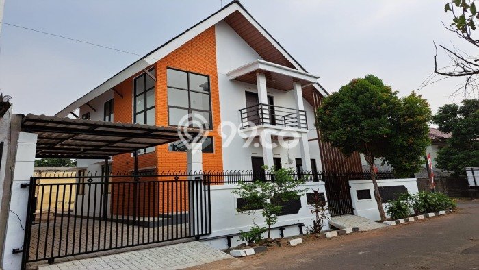Rumah Sewa Tangerang Selatan LT 300m2 LB 110m2 Kawasan Bintaro Rumah Sewa Tangerang Selatan LT 300m2 LB 110m2 Kawasan Bintaro