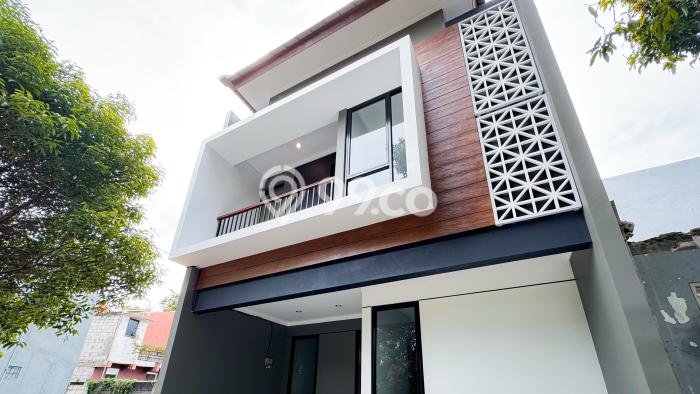 Dijual Cepat Rumah Bagus Siap Huni LB 82m2 di Serpong Utara, Tangerang Selatan Dijual Cepat Rumah Bagus Siap Huni LB 82m2 di Serpong Utara, Tangerang Selatan